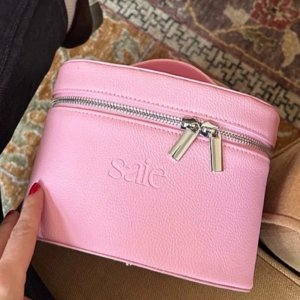 LIMITED EDITION!!! Saie beauty mini vanity case